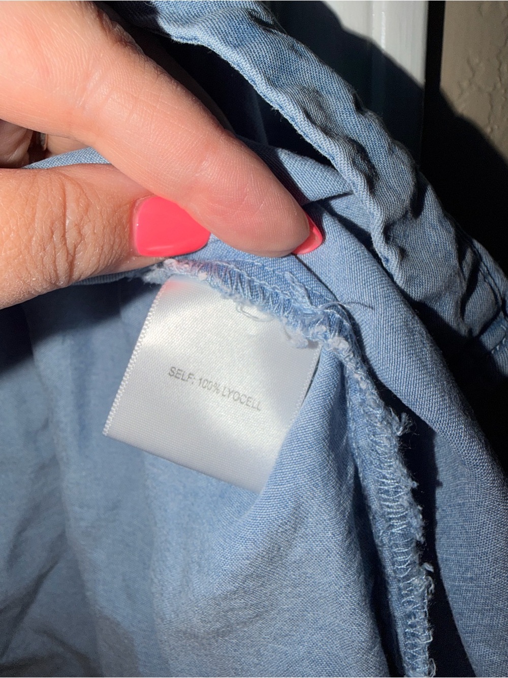 Light Blue Denim Button-Front Women's Top - Picture 4 of 4